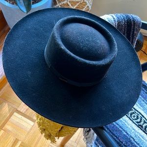 Resistol Felt Wide Brim Hat (brand new, never worn)!